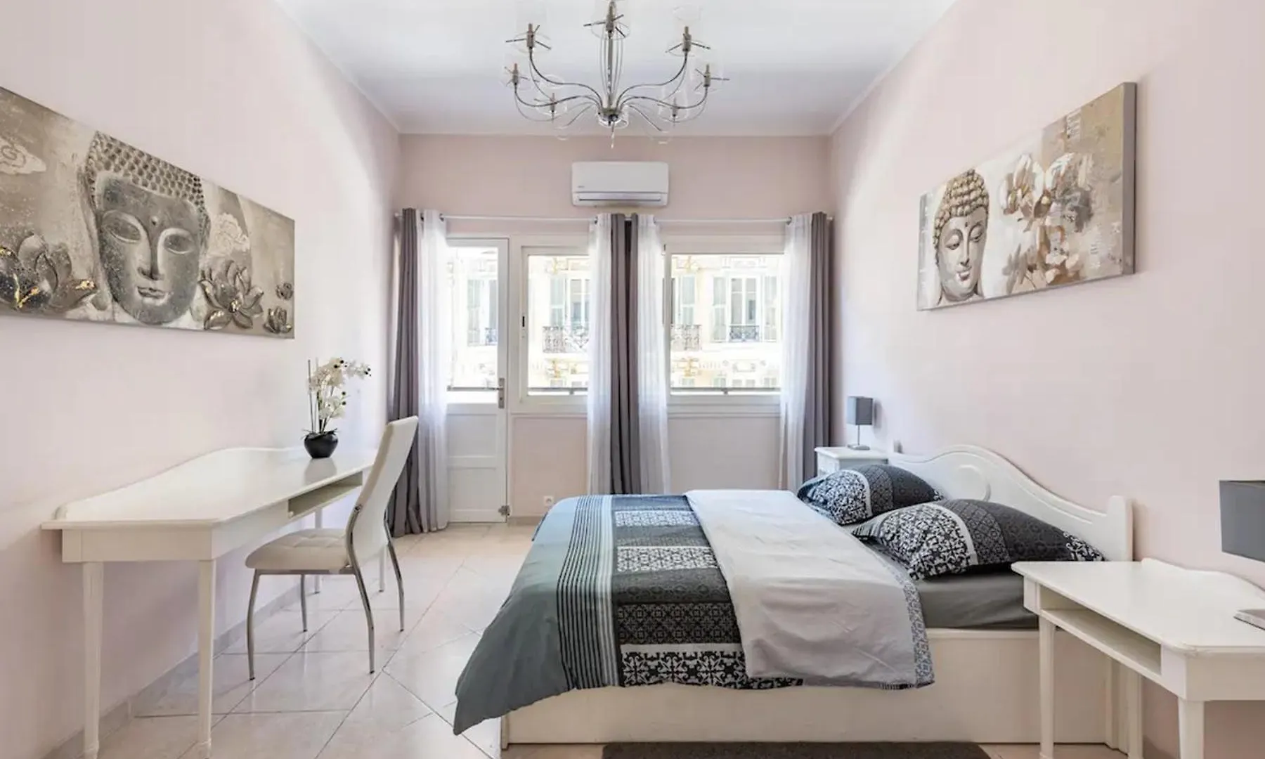 Notre Dame - Huge Sunny Modern 2Br Flat - Terrace location