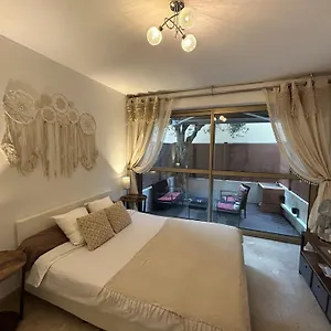 Flat Apartment